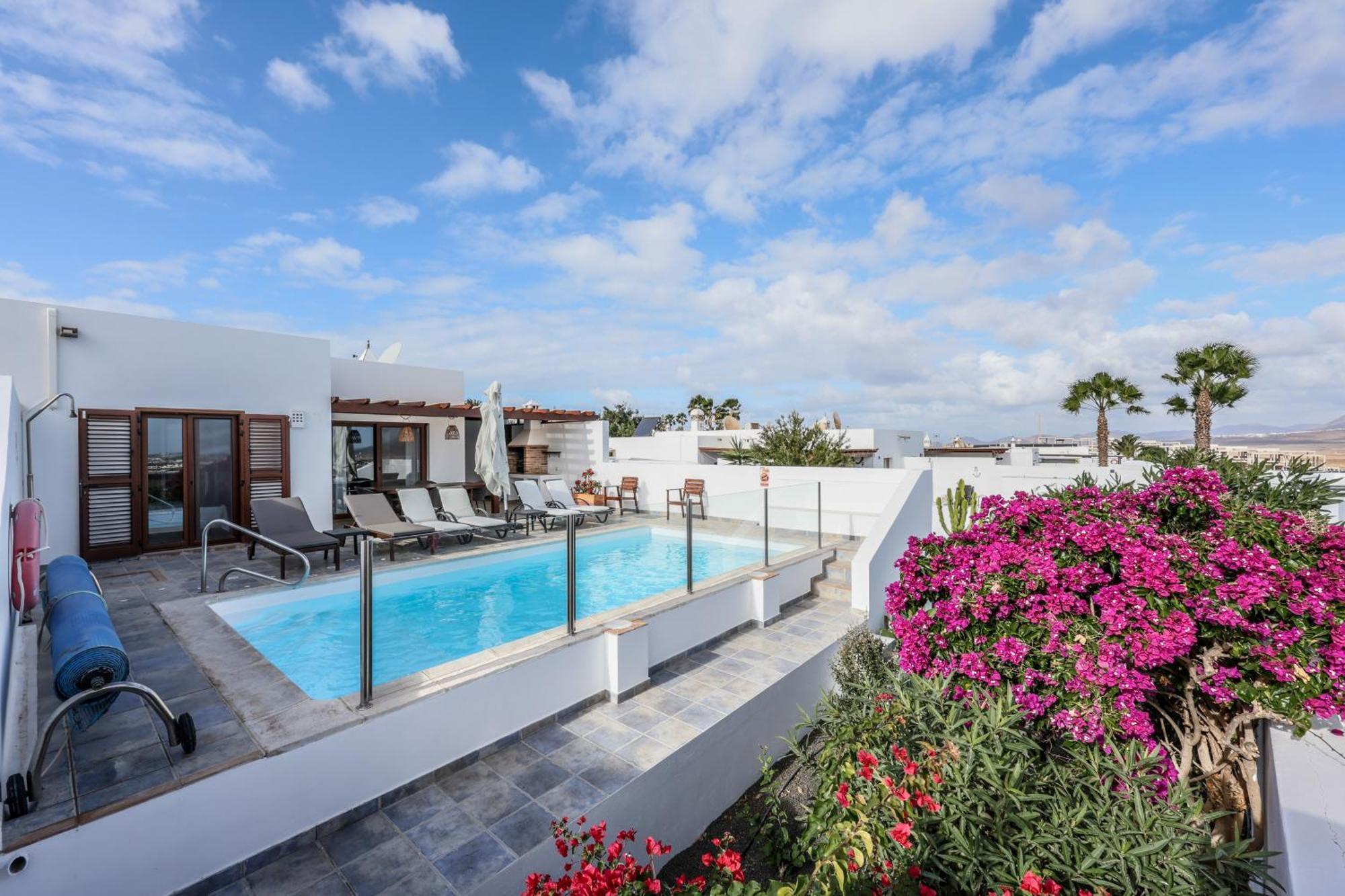 Villas Lanzarote Los Altos By New Lanzasuites Villa Serena Playa Blanca  Exterior photo